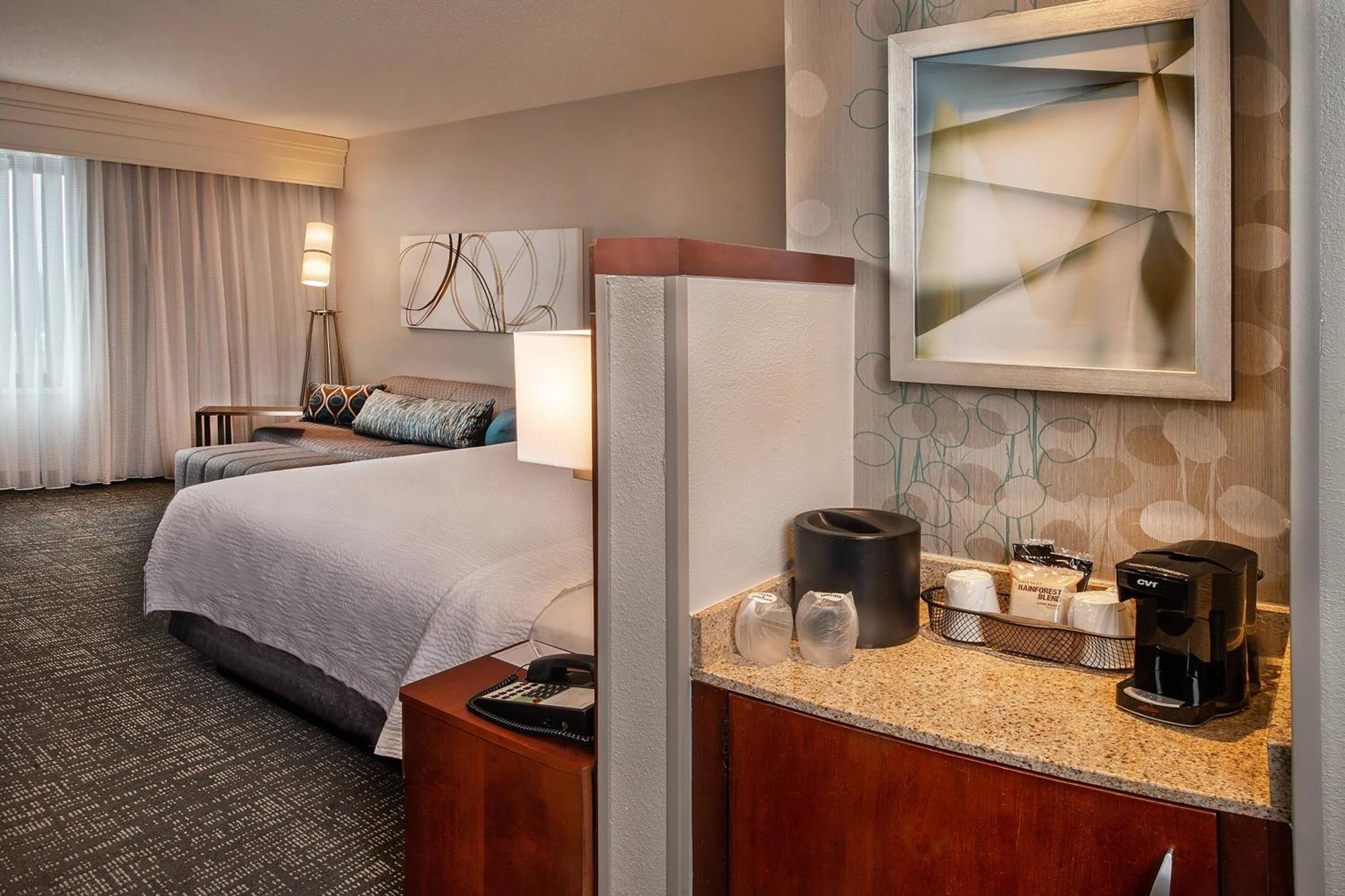 Courtyard Dunn Loring Fairfax Hotel Merrifield Ngoại thất bức ảnh